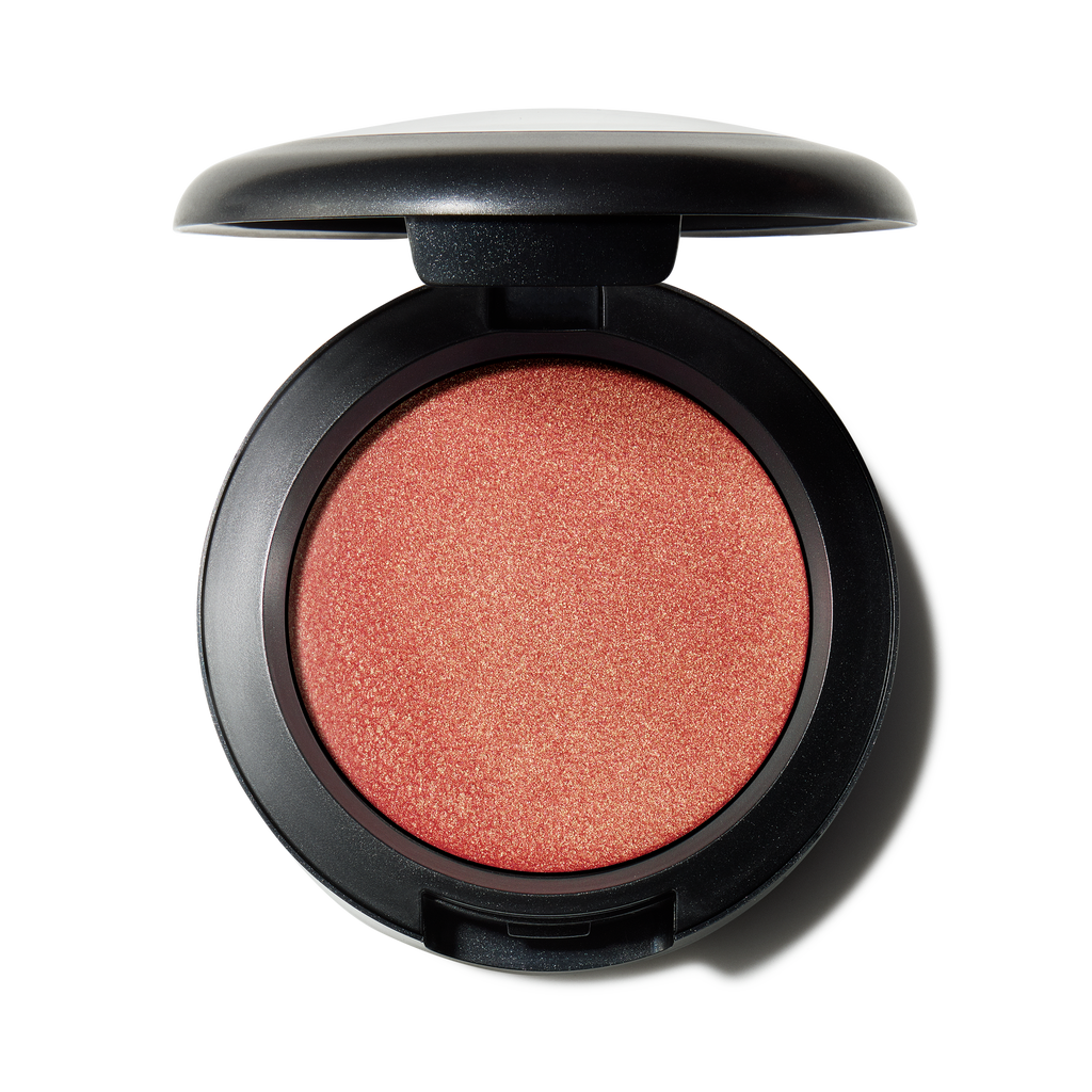 Cream Colour Base Highlighter | Fresh Routine Favorite