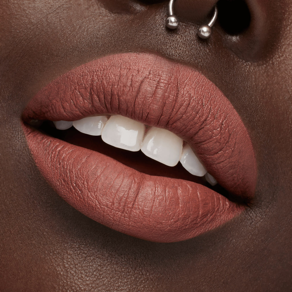 M·A·CXIMAL SILKY MATTE VIVA GLAM LIPSTICK | Fresh Routine Favorite