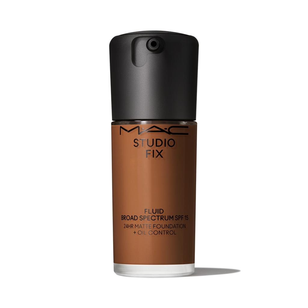 Studio Fix Fluid SPF 15 24HR Matte Foundation + Oil Control | Fresh Routine Favorite