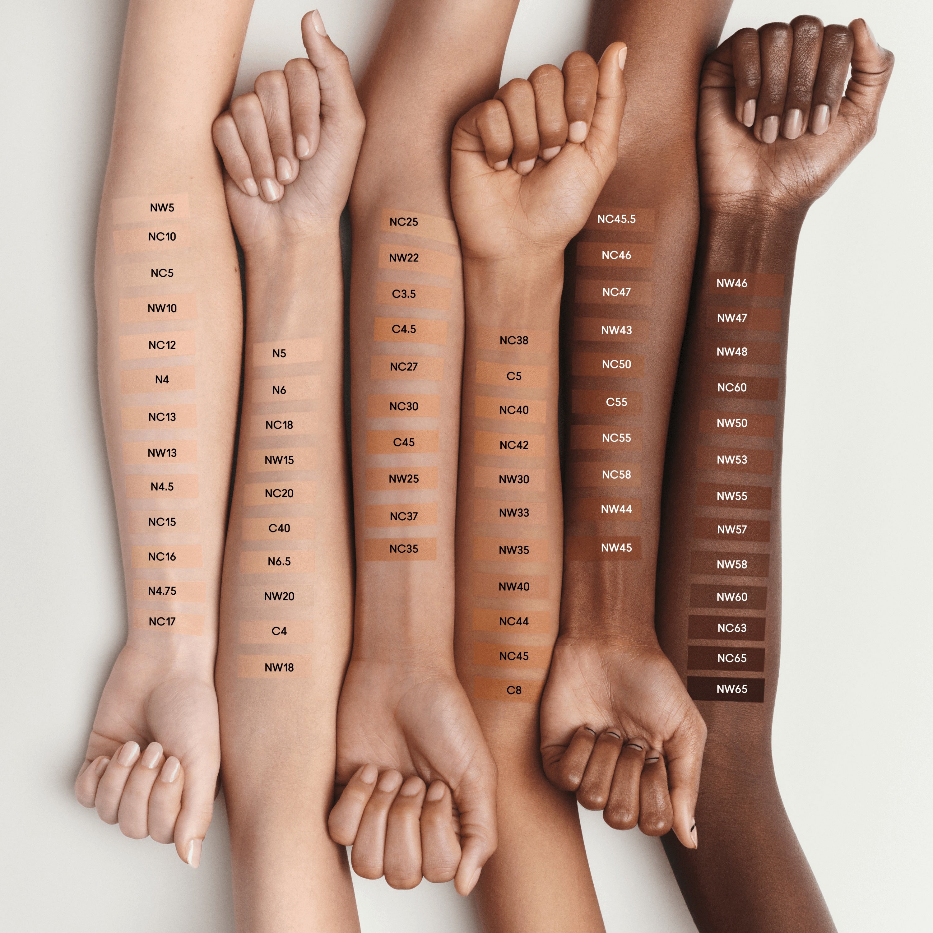 Studio Fix Fluid SPF 15 24HR Matte Foundation + Oil Control | Fresh Routine Favorite