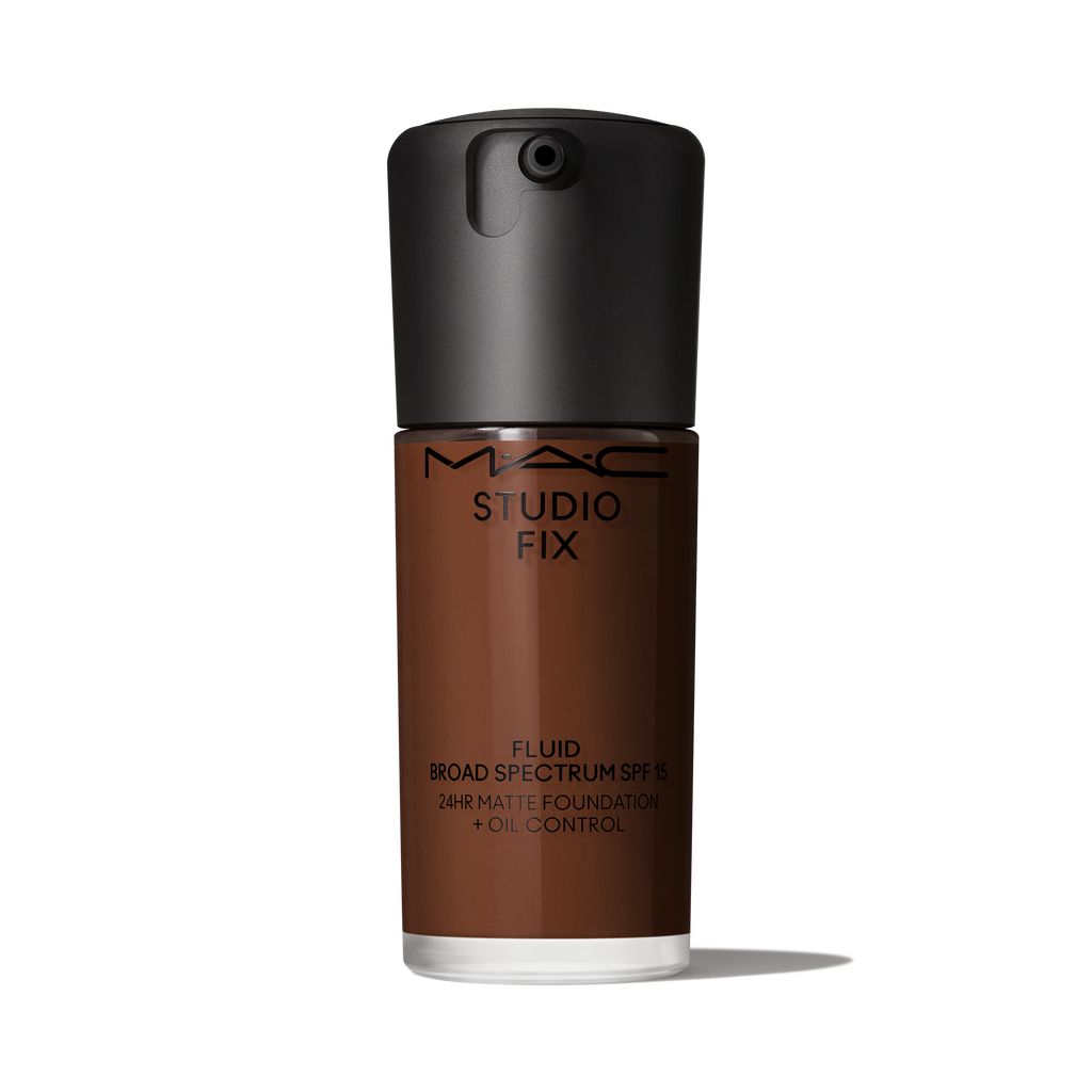 Studio Fix Fluid SPF 15 24HR Matte Foundation + Oil Control | Fresh Routine Favorite