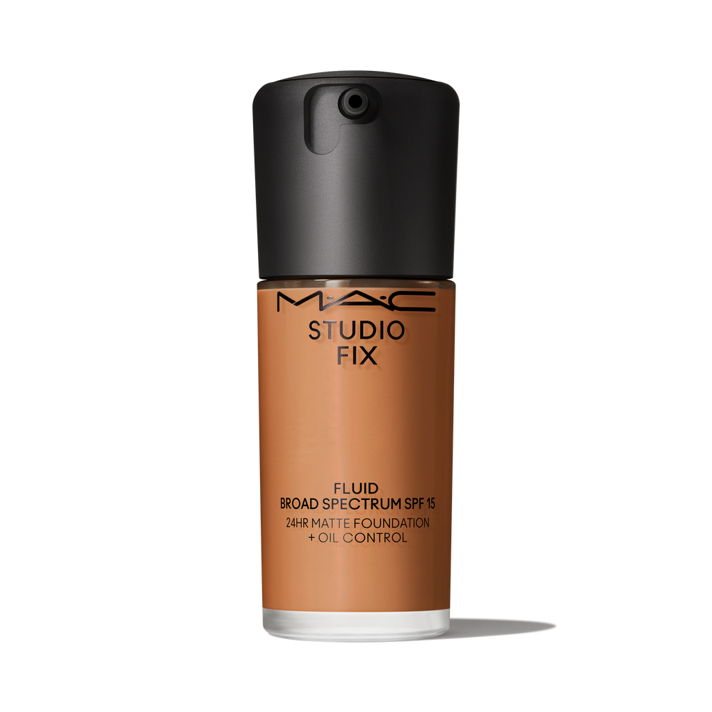 Studio Fix Fluid SPF 15 24HR Matte Foundation + Oil Control | Fresh Routine Favorite