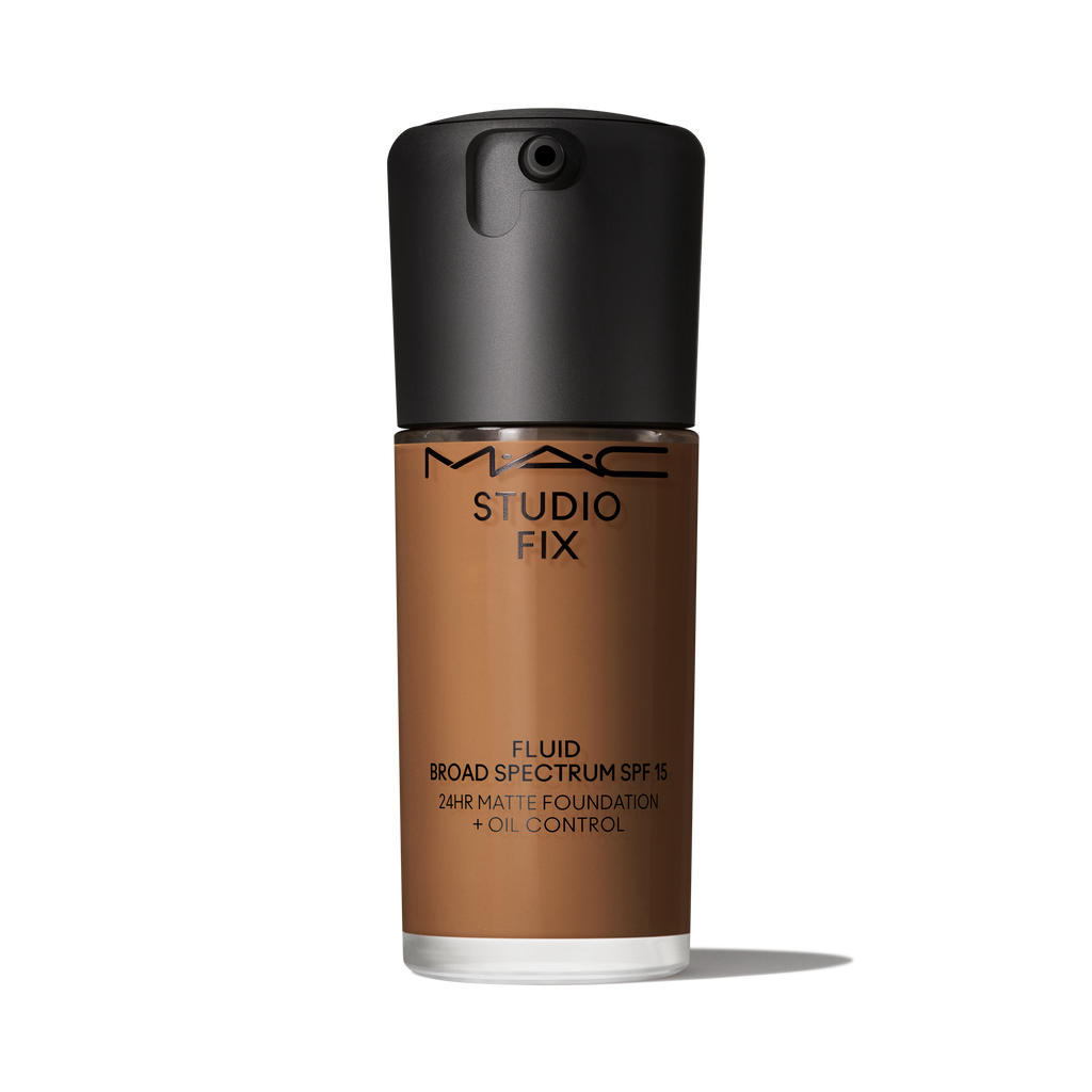 Studio Fix Fluid SPF 15 24HR Matte Foundation + Oil Control | Fresh Routine Favorite