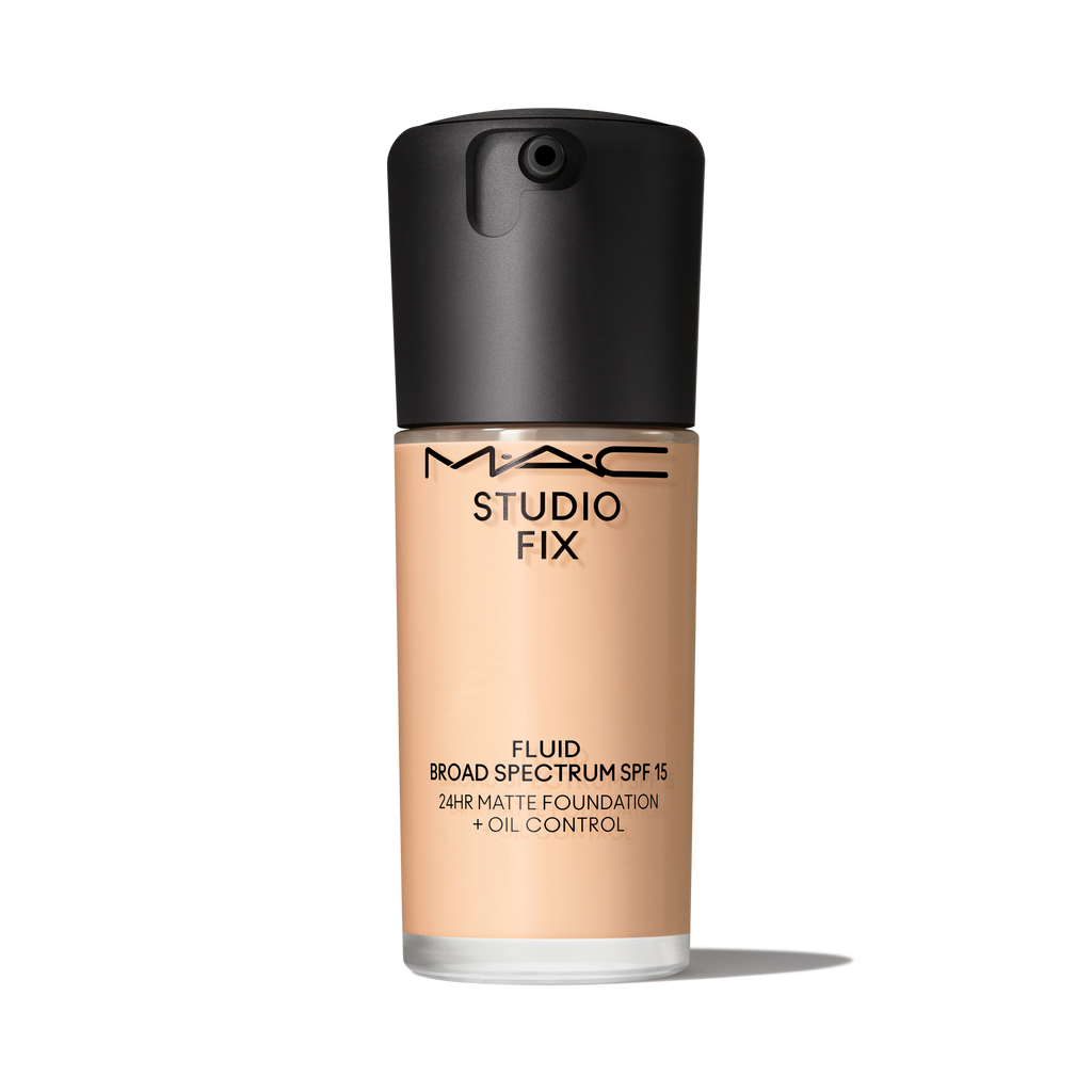 Studio Fix Fluid SPF 15 24HR Matte Foundation + Oil Control | Fresh Routine Favorite