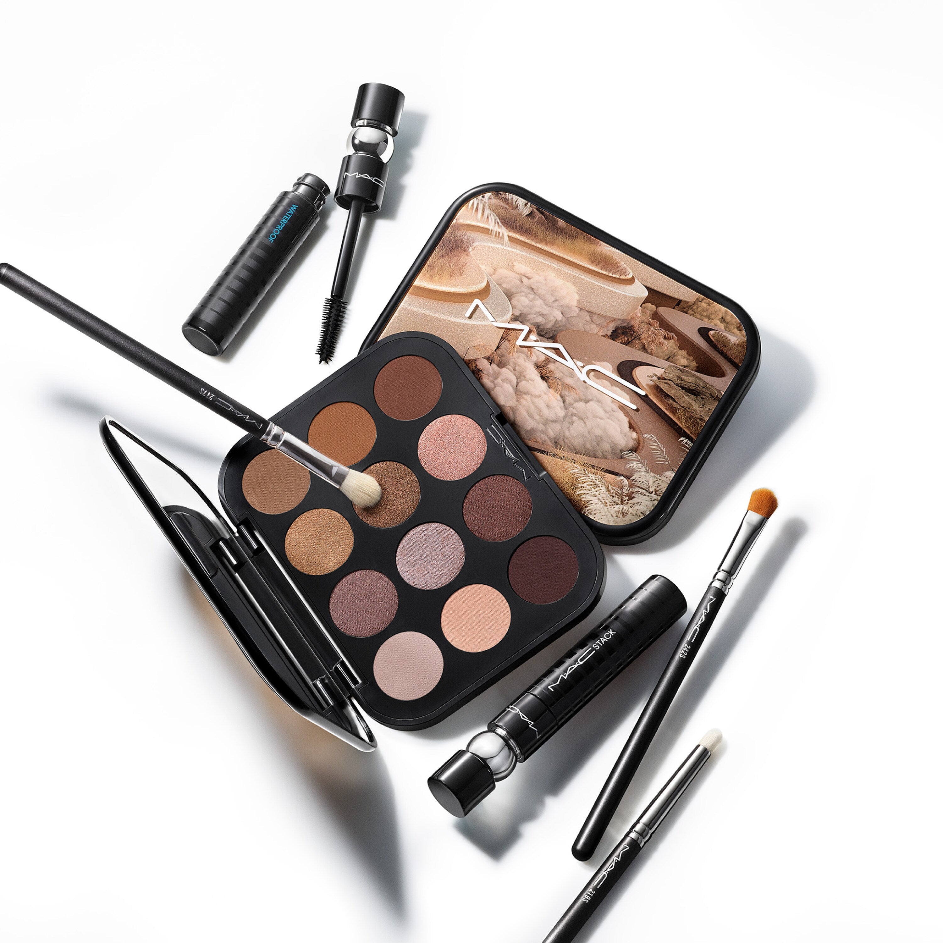 Connect In Colour Eye Shadow Palette: Unfiltered Nudes | Fresh Daily Favorite