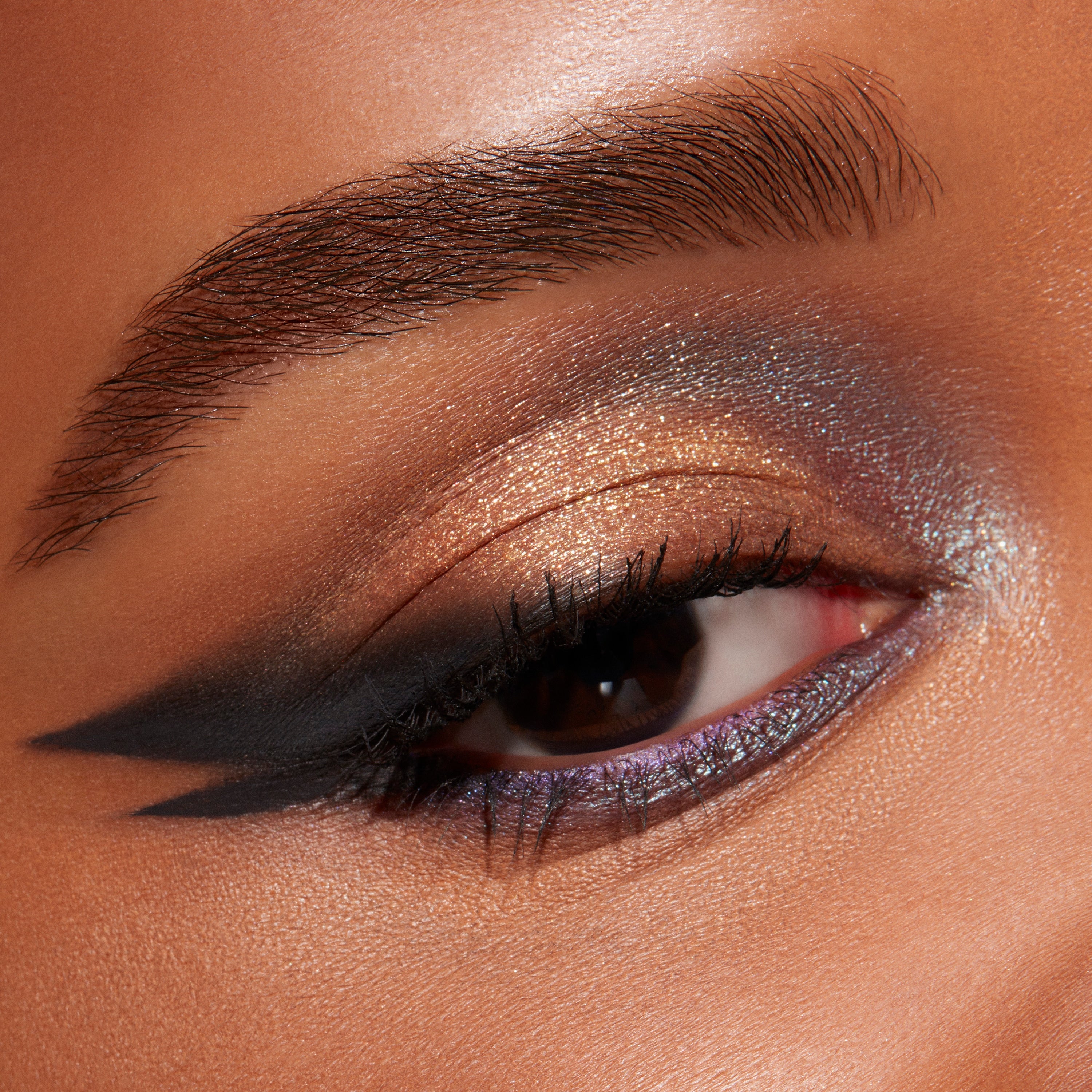 Connect In Colour Eye Shadow Palette: Hi-Fi Colour | Fresh Daily Favorite